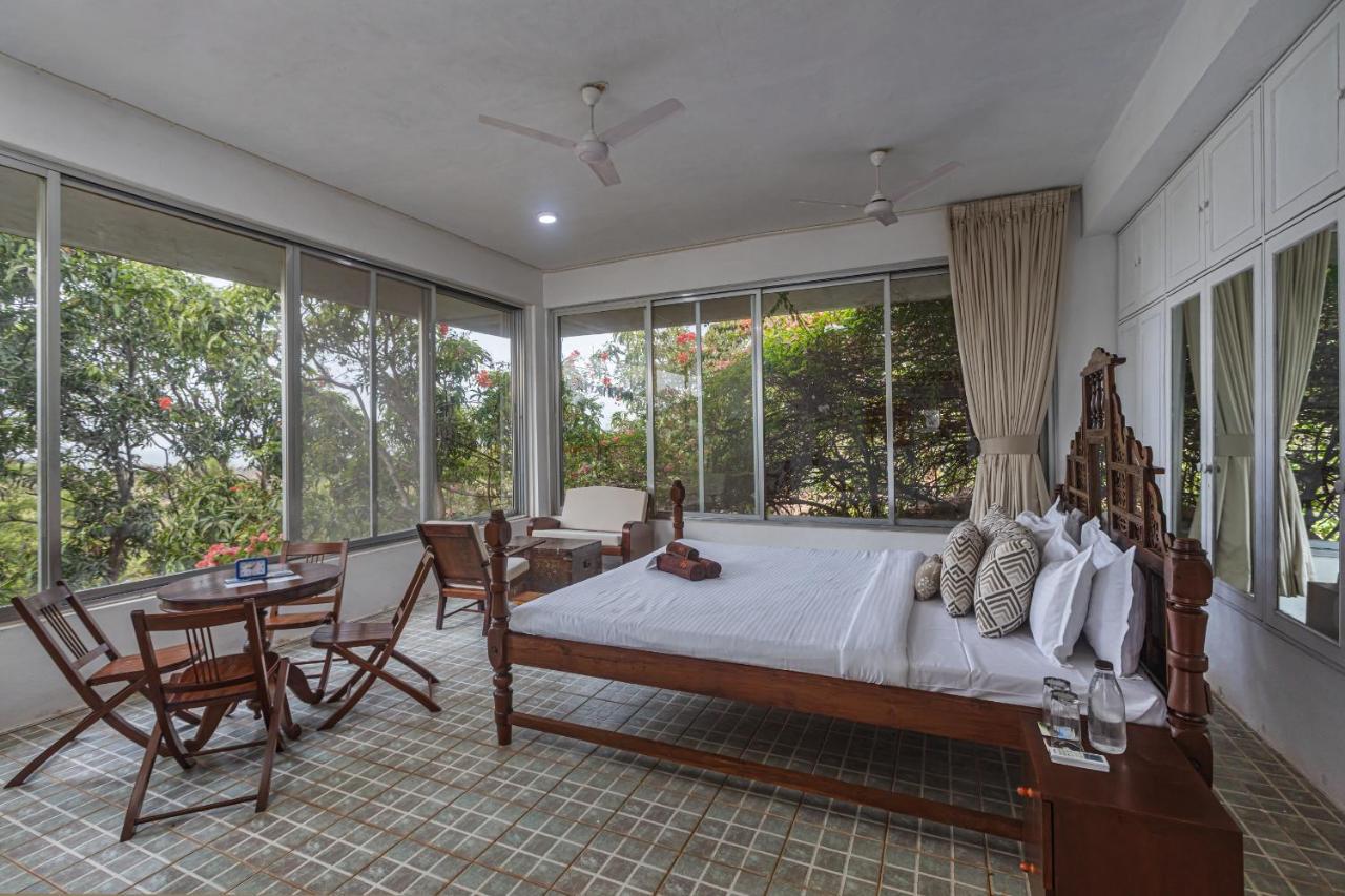 Saffronstays Sunglade, Kashid - Ocean-View Villa Near Kashid Beach Nandgaon  Exterior photo