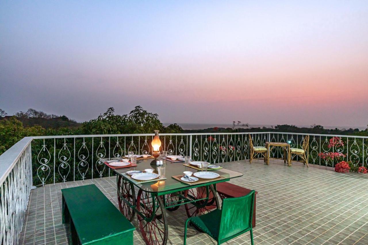 Saffronstays Sunglade, Kashid - Ocean-View Villa Near Kashid Beach Nandgaon  Exterior photo